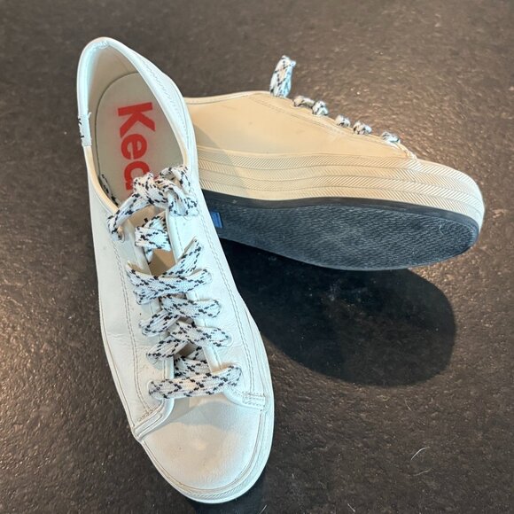 Keds Women’s Triple Kick Leather Sneakers | Size 7 - Picture 1 of 4